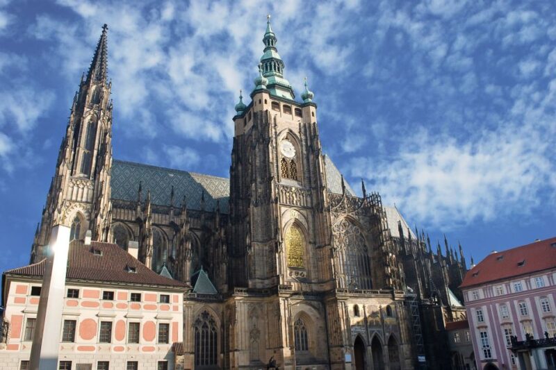 Prague: City Highlights Private Walking Tour - Discovering Charles Bridge and Prague Castle