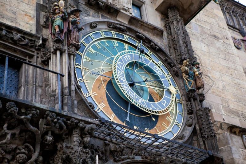 Prague City Tour with Vltava River Cruise - What Makes This Tour Stand Out: A Multi-Activity Approach