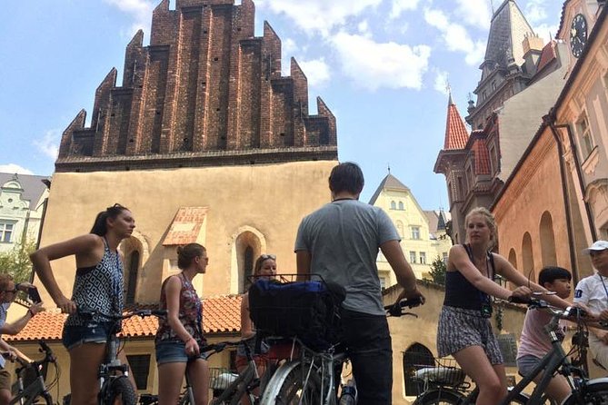 Prague: Classic City Bike Tour (small groups) - Crossing the Charles Bridge and the Prague Fountain