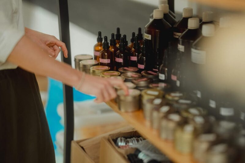 Prague: Coconut candle workshop - How the Coconut Shell Selection Enhances the Experience