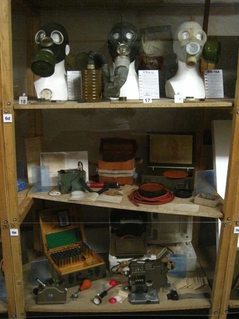 Prague: Communism History and Nuclear Bunker Guided Tour - Logistics and Group Size