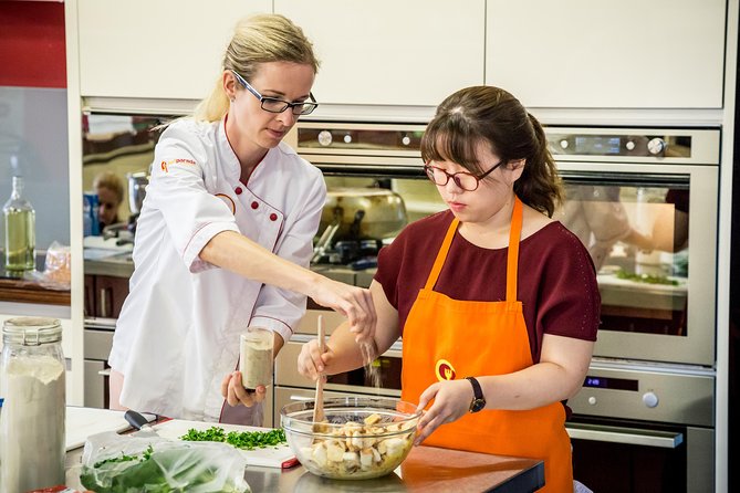 Prague Cooking Class Including Market Visit and 3-Course Lunch - Discover Traditional Czech Cuisine with a Market Visit and Cooking Class in Prague