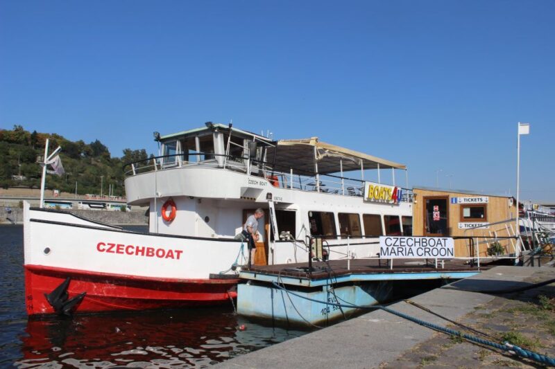 Prague Cruise: 1-Hour on the River Vltava - The Audio Guide: Multiple Languages and Clear Explanations