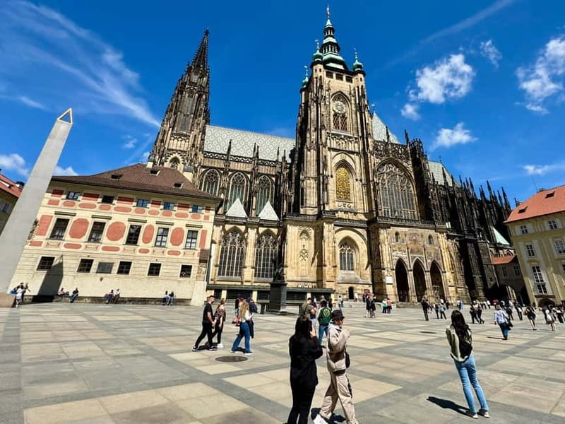 Prague: Dan Brown's Secret of Secrets Top Sights Guided Walk - The Final Stop at Prague Castle Viewpoint