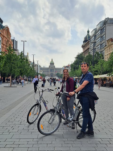 Prague E-Bike City Ride tour : 2hrs - Exploring Prague’s Historic Center by E-Bike