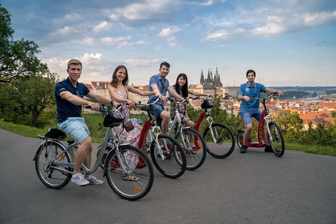 Prague E-Bike City Sightseeing Tour - Discovering Pragues Top Landmarks on E-Bikes