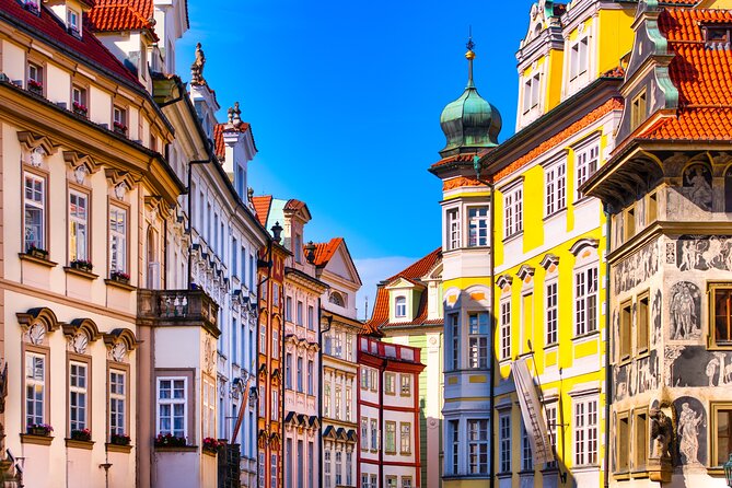 Prague Essential - Prasná Brána: Gothic Gateway to the Old Town