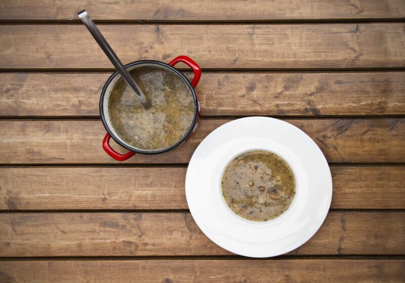 Prague: Evening Folklore Garden Party with Traditional Menu - Dining Experience and Menu Options