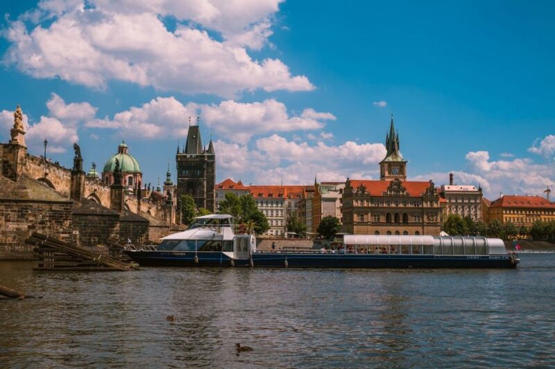 Prague: Evening Vltava River Eco Cruise with Prosecco - Who Will Enjoy This Tour the Most?