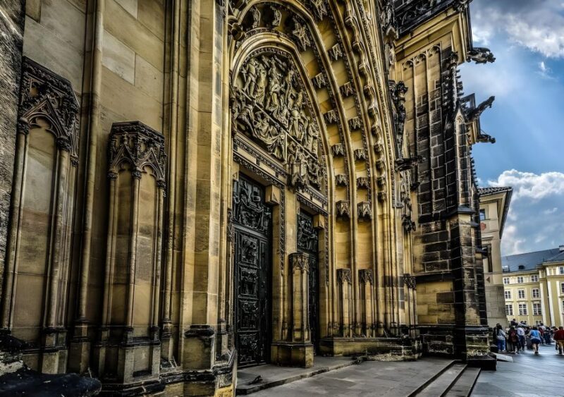 Prague: Full-Day Private Tour of Prague - 5 hours - Explore Prague in Comfort and Style with a Private 5-Hour Tour