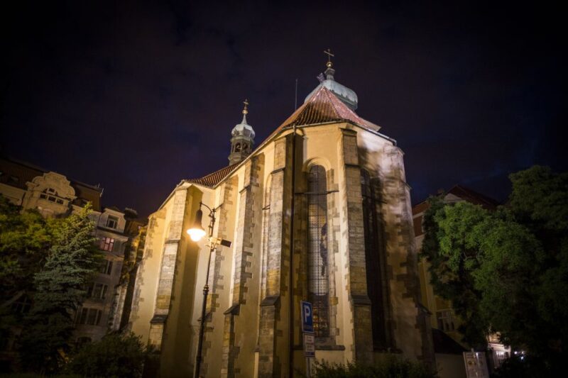Prague: Ghosts and Legends of the Old Town Evening Tour - The Dark Alleys and Hidden Corners of Old Town Prague