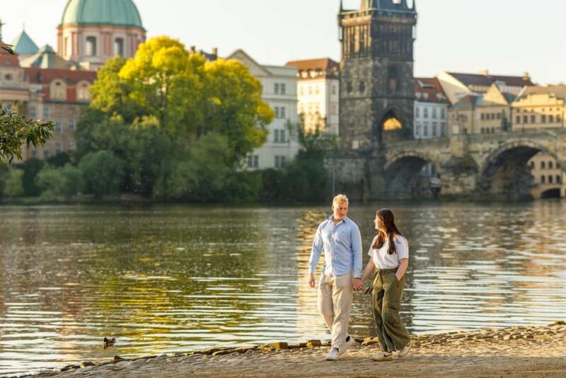 Prague: Golden Hour Walking Tour with Photos - Discover Prague’s Charm at Golden Hour