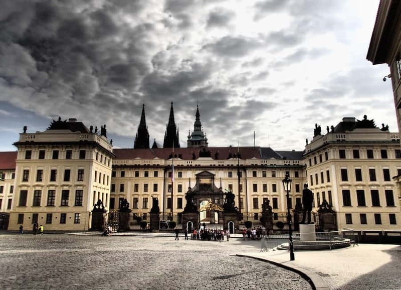 Prague: Hidden Gems - All inclusive - Discovering the Historic Strahov Monastery and Its Library