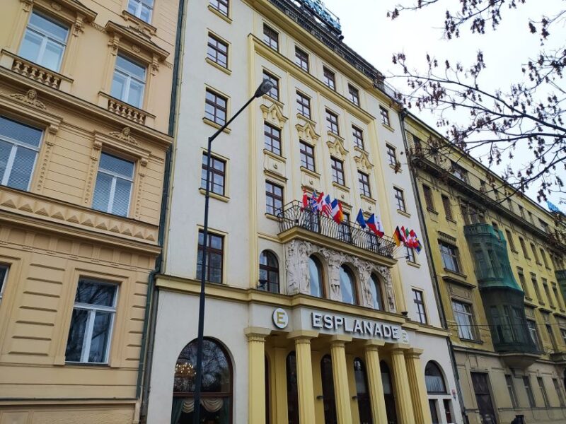 Prague: Historical Walking Tour with Focus on World War 2 - Who Will Appreciate This Tour Most?