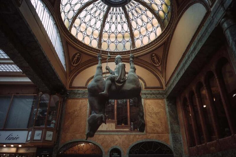 Prague: In the Footsteps of David erný Street Art Tour - Exploring David erný’s Iconic Sculptures