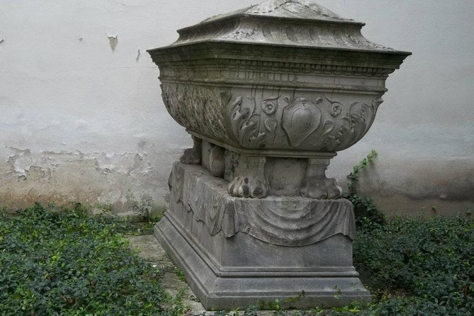 Prague Jewish Quarter Private Half-Day Walking Tour - Key Points