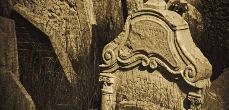 Prague Jewish Quarter Tour in French with Monuments Entrance - Legends and Stories of Prague’s Jewish District
