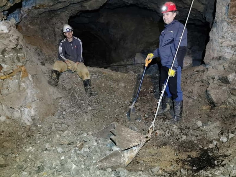 Prague: Jílové Gold Mine Tour: From Geology to Pyrotecnics - The Lojí Vein and Hidden Gold Pillars