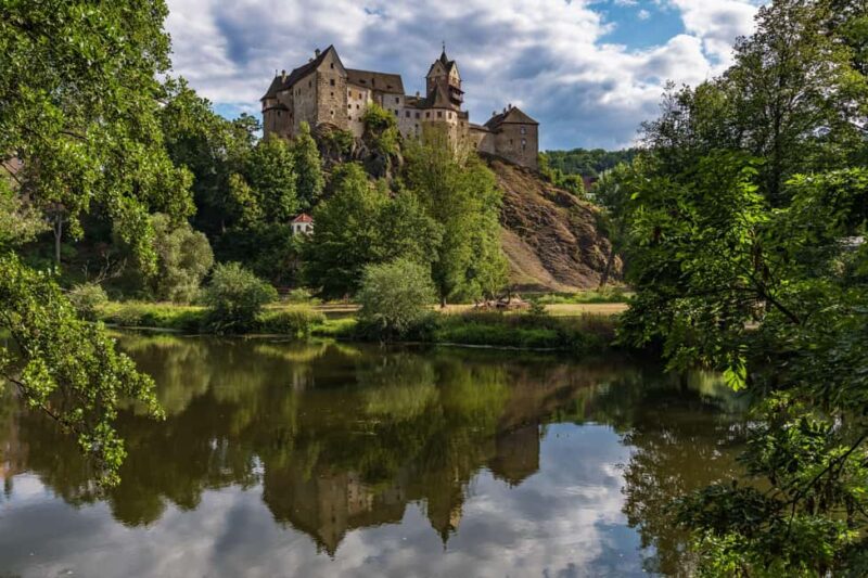 Prague: Karlovy Vary & Loket Tour with Hot Springs & Castle - From Prague to Karlovy Vary: Scenic Transfer and Observation Tower Visit