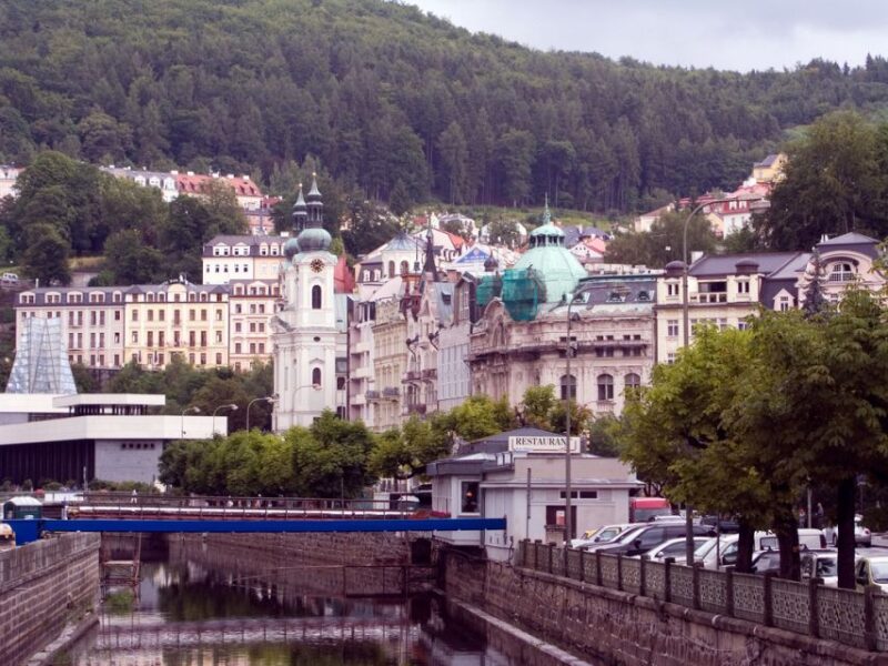 Prague: Karlovy Vary Tour with Lunch and Moser Museum Visit - Discovering Karlovy Vary’s Famous Springs