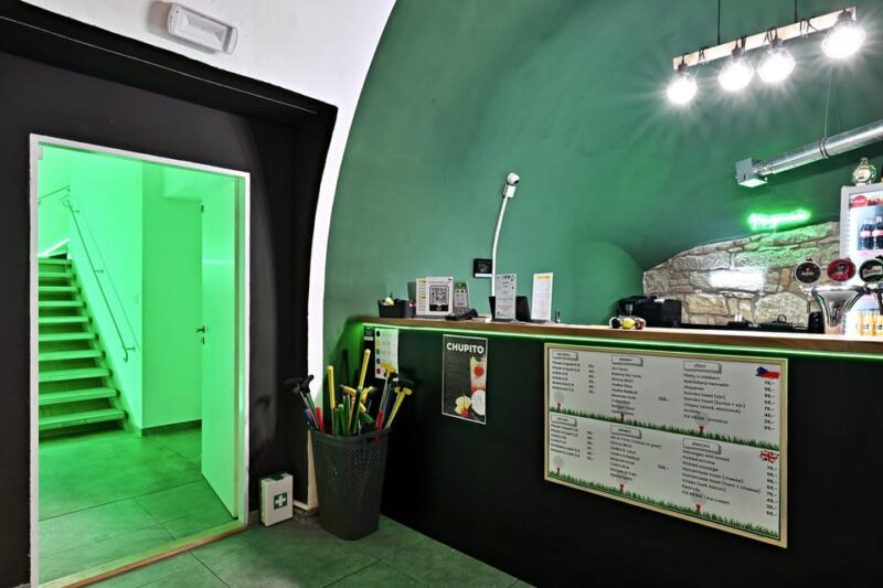 Prague: Mazemania Miniature Golf Experience - Comparing Mazemania to Other Prague Activities