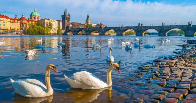 Prague: MegaCombo Tickets with Castle, Cruise & Walking Tour - Staying Connected with an eSIM Mobile Internet