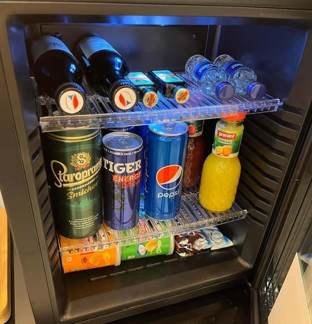 Prague: Modern Private Spa with Jacuzzi and Sauna - Review Highlights and Guest Feedback