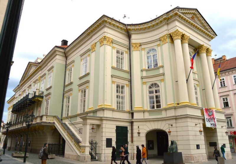 Prague: National Museum Ticket & Online Audioguide City Tour - Starting Point at Maiselova 5 in Prague 1