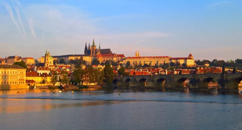 Prague: Old Town and Classical Concert Tour - The Experience According to Reviews