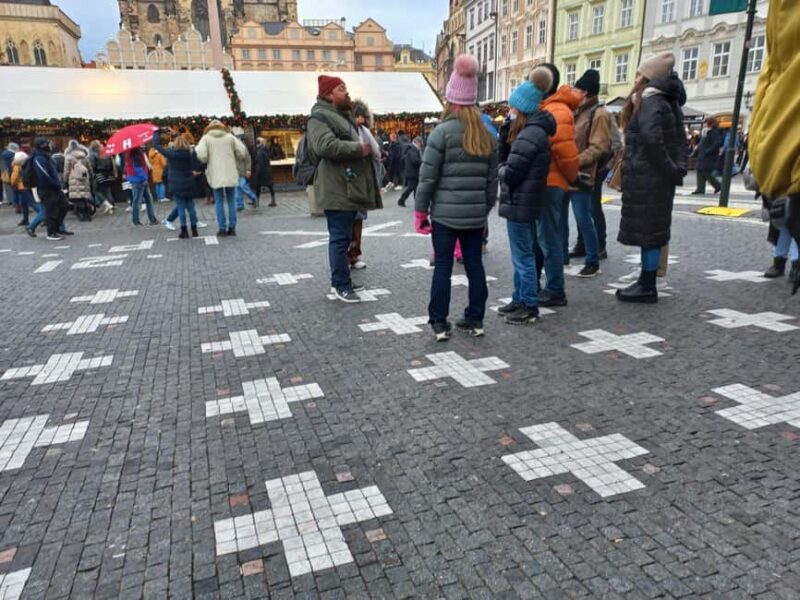 Prague: Old Town and Jewish Quarter Walking Tour - The Guide: Local Experts with Over 5 Years of Experience