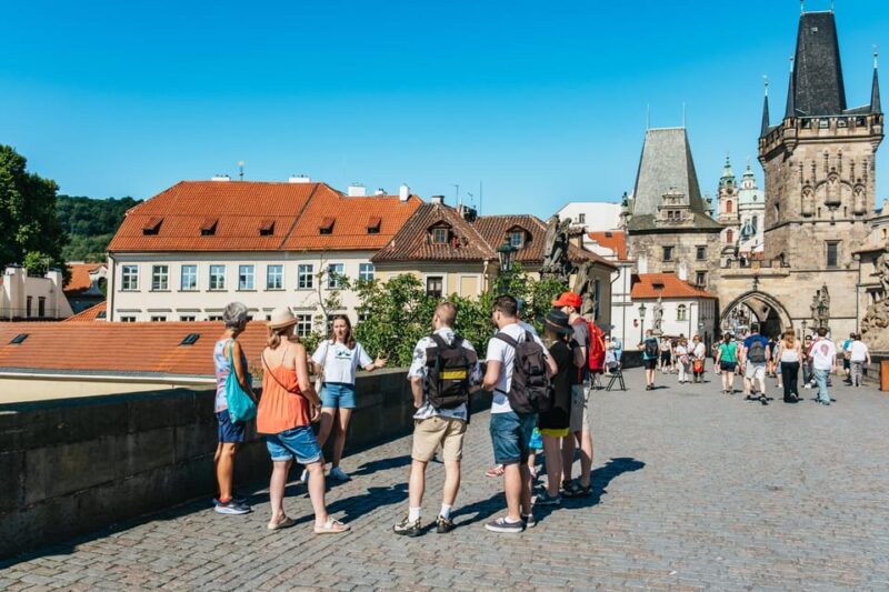 Prague: Old Town, Astronomical Clock and Underground Tour - Discover Prague’s Historic Old Town and the Iconic Astronomical Clock