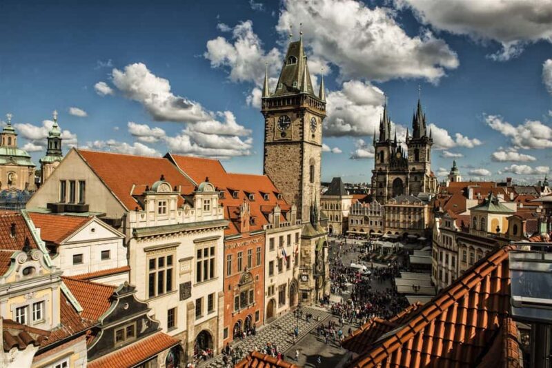 Prague: Old Town Hall and Medieval Underground Guided Tour - Exploring the Medieval Underground Chambers