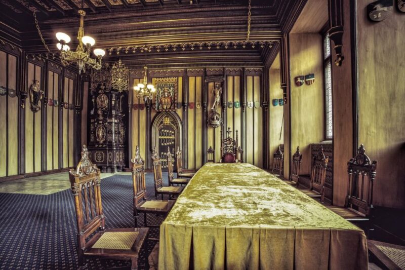 Prague: Old Town Hall Tower Entry Ticket - Best Times to Visit for Views and Crowds