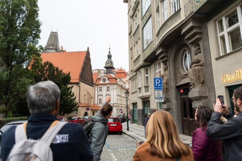 Prague: Old Town, Jewish Quarter & Astro Clock Walking Tour - Discover Prague’s Historic Heart for Just $22