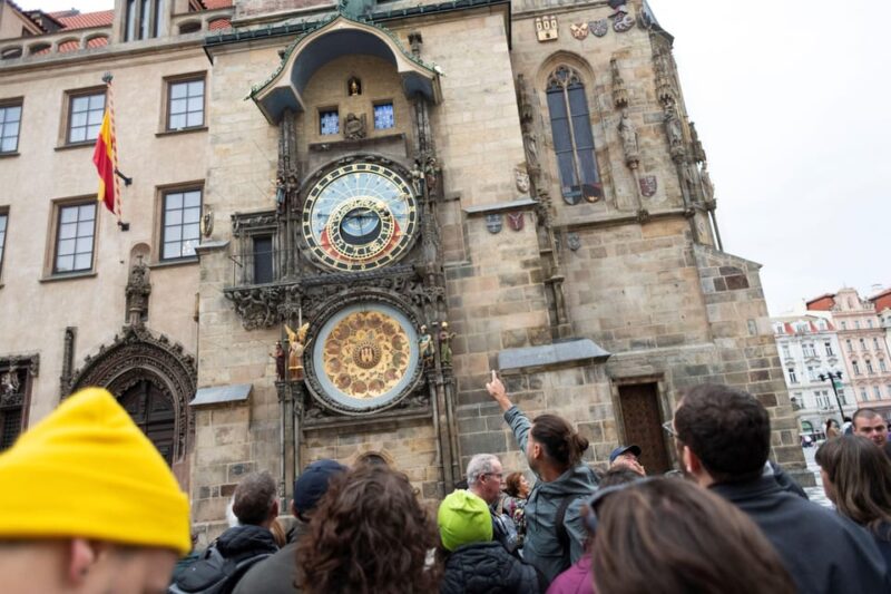 Prague: Old Town, Jewish Quarter & Astro Clock Walking Tour - Exploring Wenceslas Square and the New Town