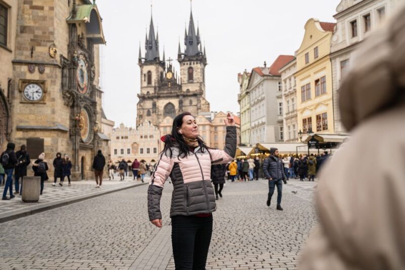 Prague: Old Town Private Walking Tour with Hotel Pickup - Key Points