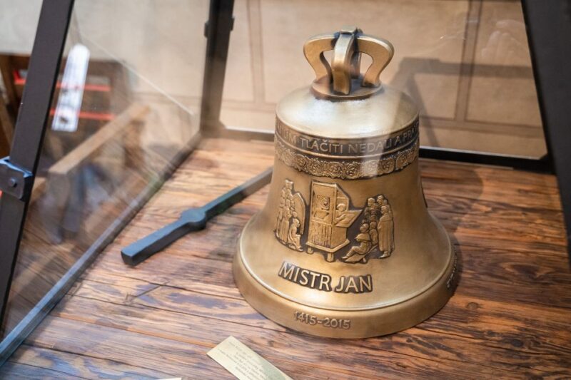 Prague: Old Town Private Walking Tour with Hotel Pickup - Practical Details: Logistics and Customization