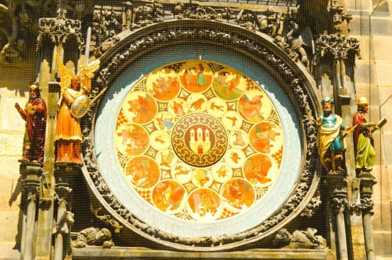 Prague: Old Town Square and Astronomical Clock Audio Guide - How the Audio Guide Works and Practical Details