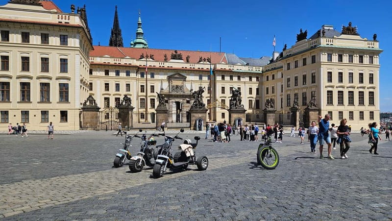 Prague: Panoramic Viewpoints Guided Electric Tricycle Tour - Weather Considerations and Safety Precautions