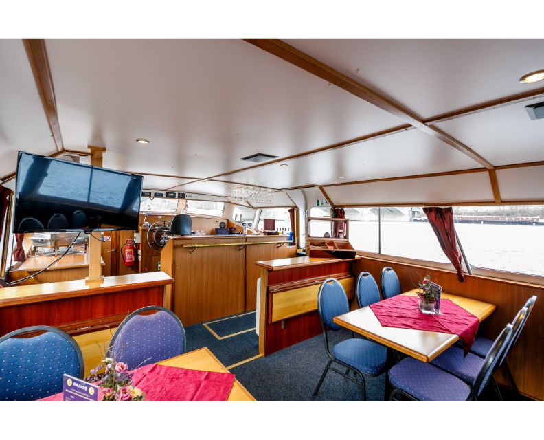 Prague: Private Beer Boat Cruise with Unlimited Beer - Inside the Boat: Comfort and Entertainment Features