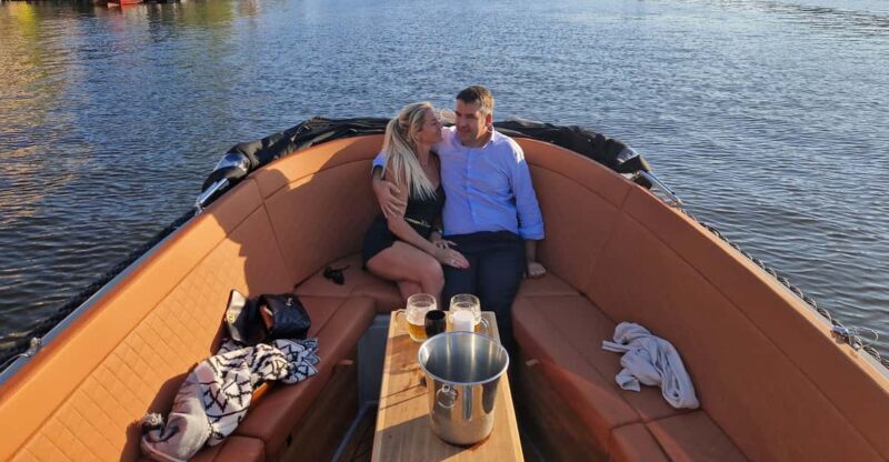 Prague Private Boat Tour - 2 Hours - Unique Stops Along the Prague Waterway