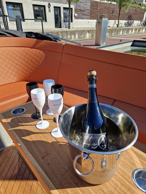 Prague Private Boat Tour - How This Tour Compares to Similar Experiences in Prague