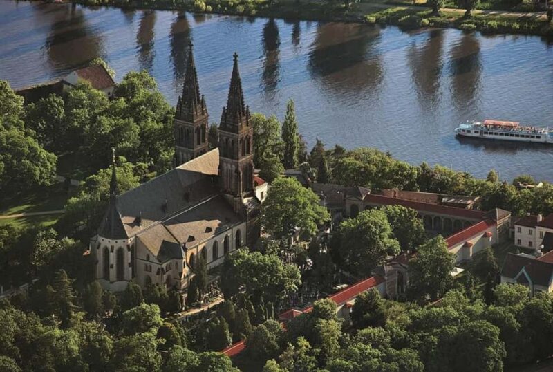 Prague Private Highlights Tour: Castle, Bridge & Old Town - Practical Details for a Stress-Free Experience