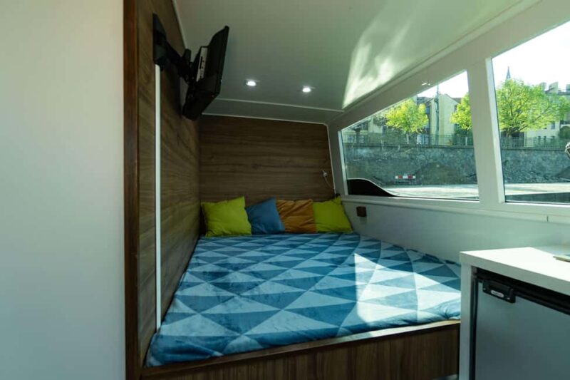 Prague: Private Mini Yacht Cruise on the Vltava River - How the Tour Enhances a Day in Prague