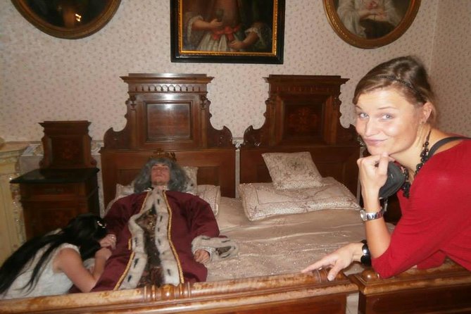 Prague Private Tour - Exploring Old Town Square