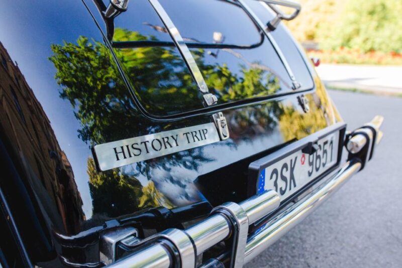 Prague: Private Tour by Vintage Car - From the Estates Theatre to Prague Castle