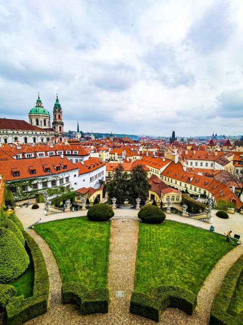 Prague. Private tour - A Walk Without Boredom and for All Ages