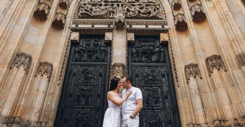 Prague: Professional Photoshoot at Prague Castle - Discover the Charm of Prague Castle with a Professional Photoshoot