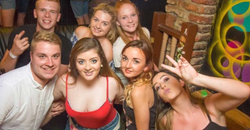 Prague: Pub Crawl with 2-Hour Open Bar at Drunken Monkey - Ending the Night at a Top Prague Club