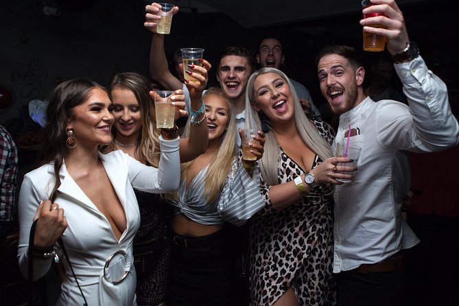 Prague Pub Crawl - with free unlimited drinks and cocktails - Starting Point: Týnská 639/4 in Old Town